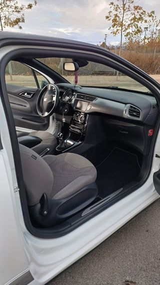 SE VENDE DS3 AÑO 2016