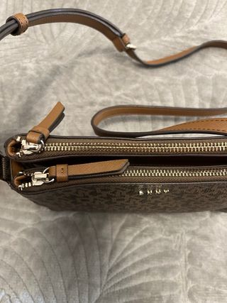 Bandolera DKNY Marrón Monograma