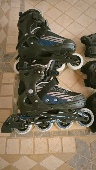 Patines Hudora Talla 37-40 Negros/Azul