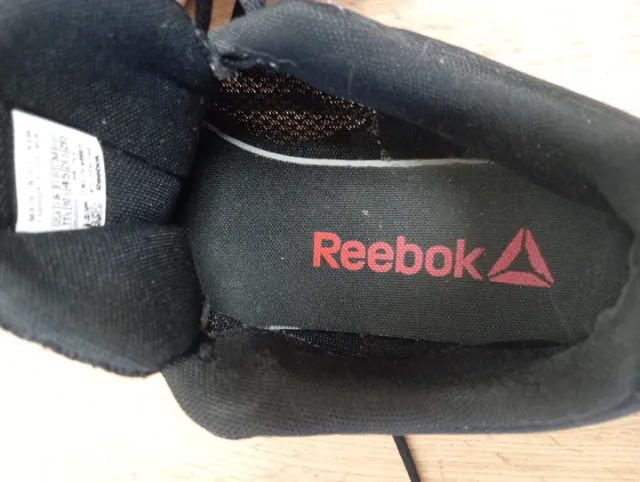Zapatillas REEBOK talla 45 Negras y Rojas