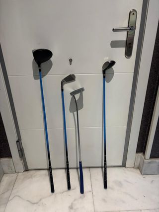 Bolsa de golf Inesis con 4 palos