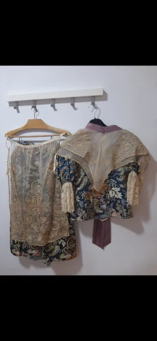 Traje Fallera Azul y Multicolor