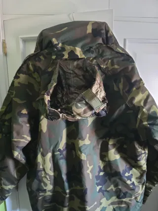 Chaquetón militar tierra