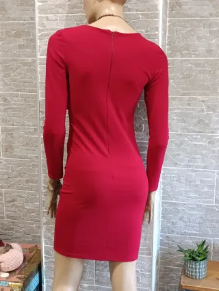 Vestido rojo manga larga con volantes