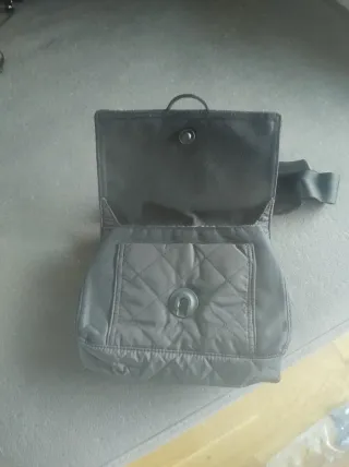 Bolso bandolera Adidas gris y negro
