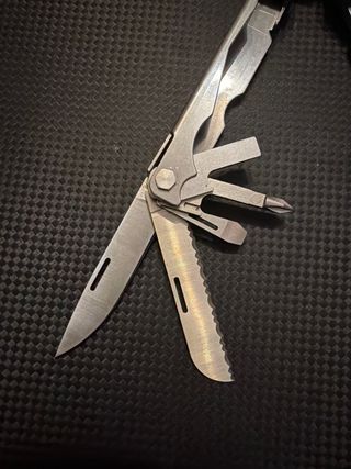 Multiherramienta SOG Paratool