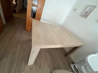 Mesa comedor extensible madera. 140/190