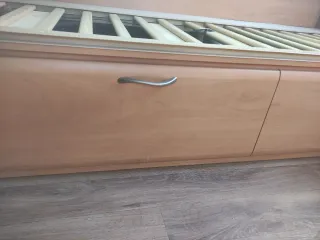 Estructura sofá/cama para caravana