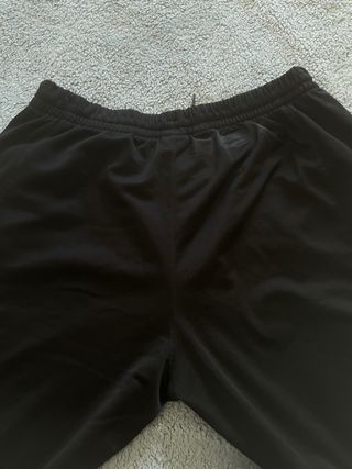 Pantalones Adidas anchos negros y azules