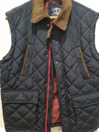 Chaleco Time of Boccha azul y marrón