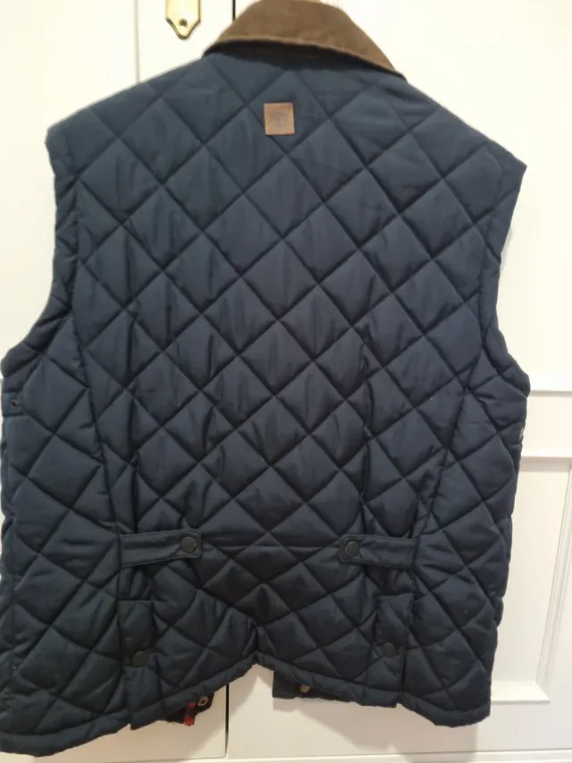 Chaleco Time of Boccha azul y marrón