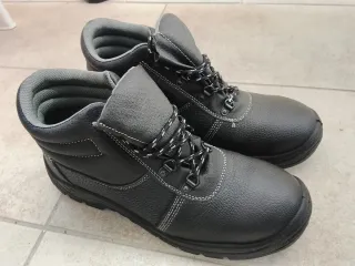Botas de seguridad negras talla 45