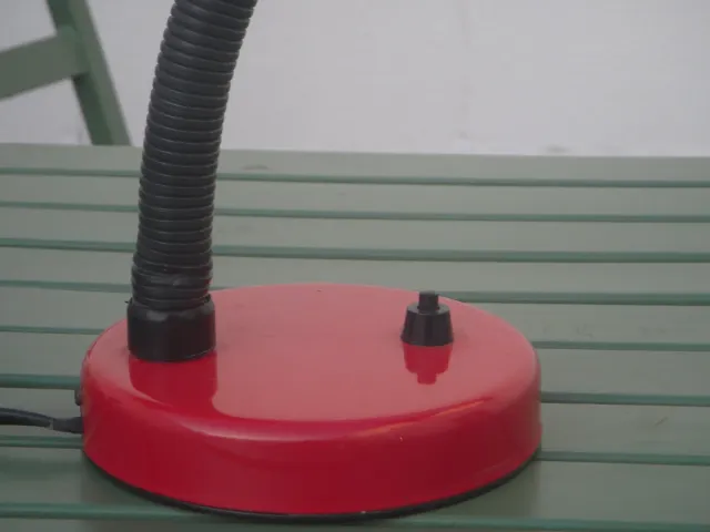 Autentica lampada da scrivania ROGU