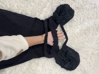 Vestido negro espalda descubierta