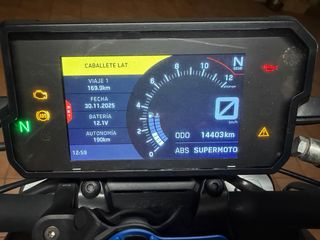 KTM Duke 125 2022 - 14400 km