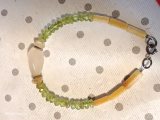 Bracciale pietre naturali beige, rosa e verdi
