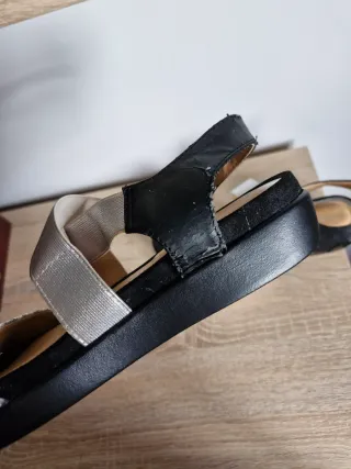 Sandalias Marypaz Negro y Plata