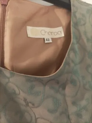 Vestido gris con estampado