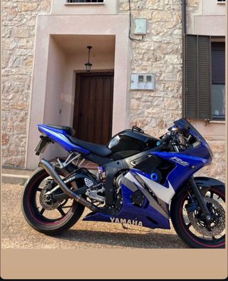 Yamaha YZF R6 2007.