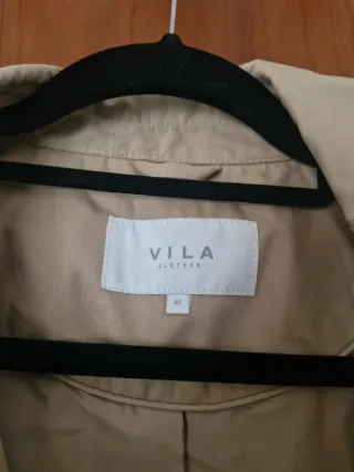 Gabardina Vila Beige Mujer