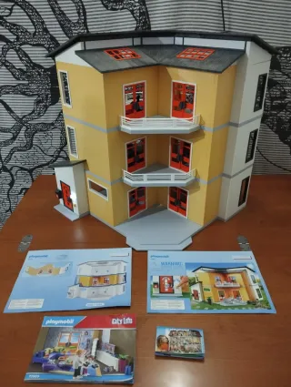 MANSION PLAYMOBIL Y EXTRAS !!