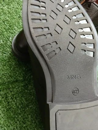 Zapatos de vestir marrones MNG