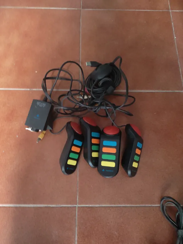 Controller PlayStation 2 (PS2) + Cuffie