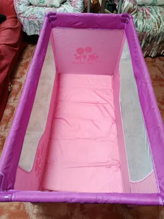 Parque infantil / Cuna de viaje rosa