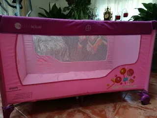 Parque infantil / Cuna de viaje rosa