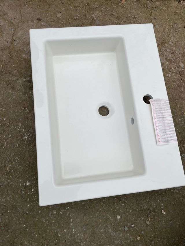 Lavabi in porcellana bianco nuovo