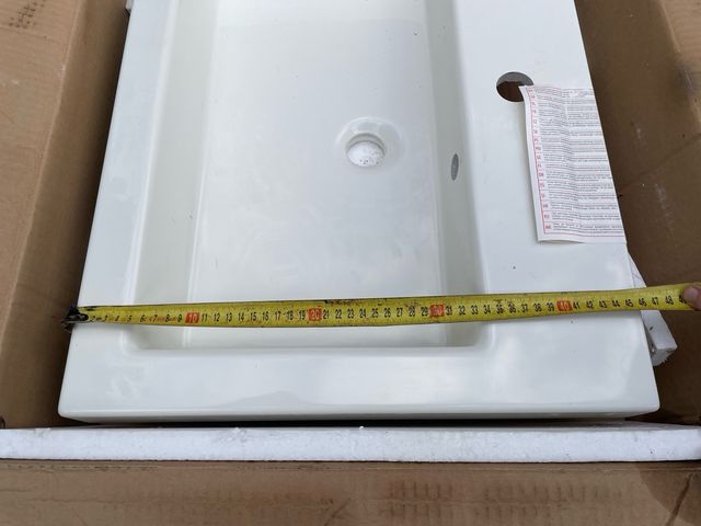 Lavabi in porcellana bianco nuovo