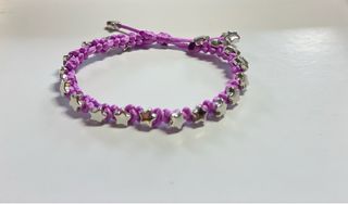 Pulsera artesanal estrellas morada