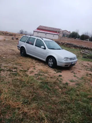 Volkswagen Golf Familiar