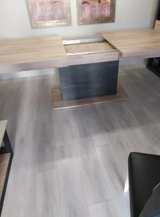 Mesa de comedor moderna madera