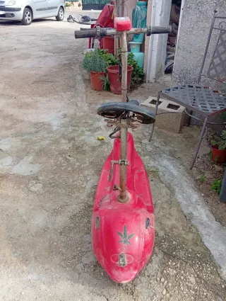 Patinete Eléctrico Coca-Cola Rojo