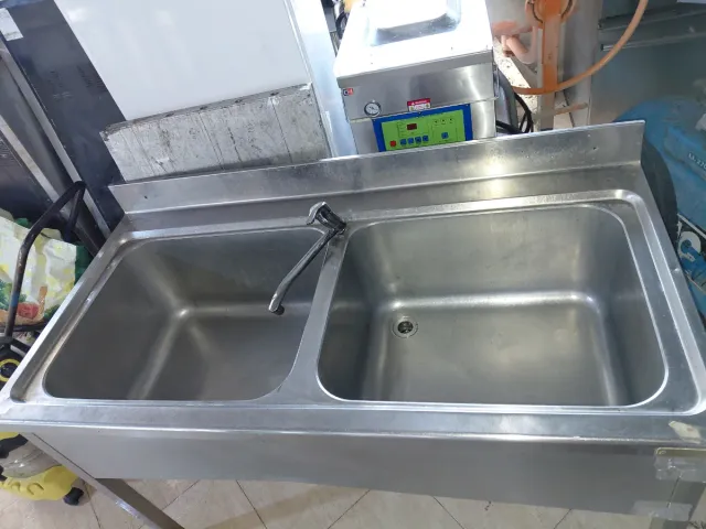 Lavabo industrial duplo 140x70 e 85 de alto