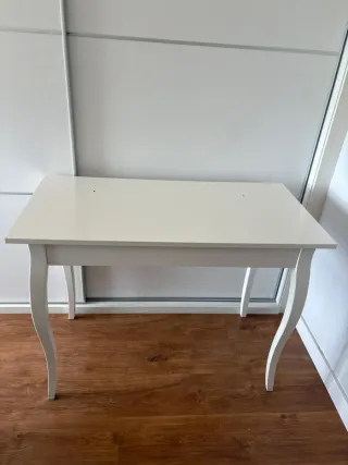 Tavolo consolle bianco per ingresso o scrivania