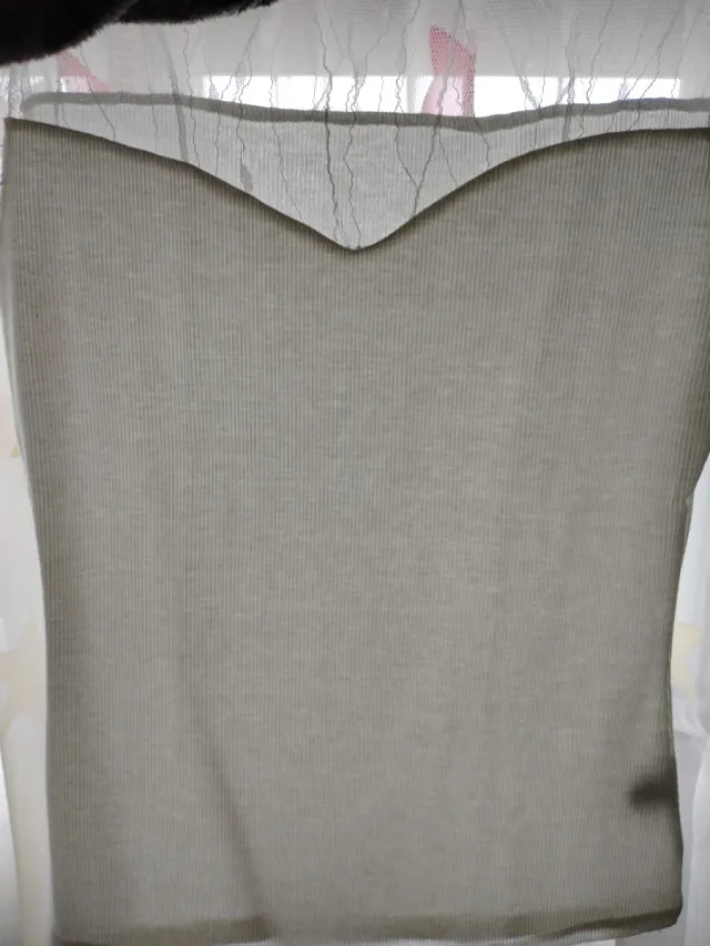 Top Shein blanco manga corta encaje