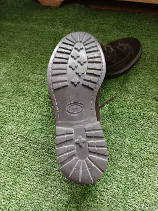 Zapatos de ante marrones