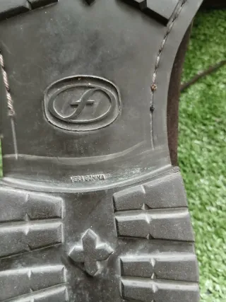 Zapatos de ante marrones