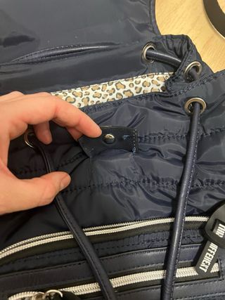 Mochila Pepe Moll azul marino acolchada