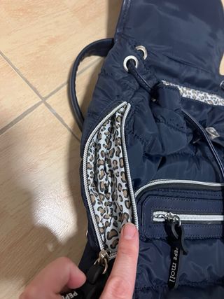 Mochila Pepe Moll azul marino acolchada