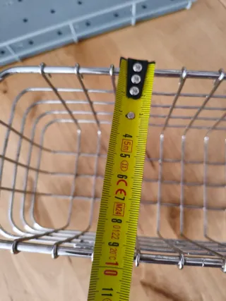 Scaffali metallici organizzatori