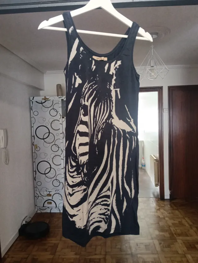 Vestido estampado cebra corto
