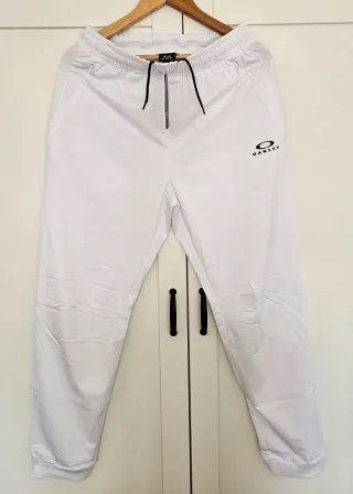 Pantalón Oakley Performance Fit (Talla M)