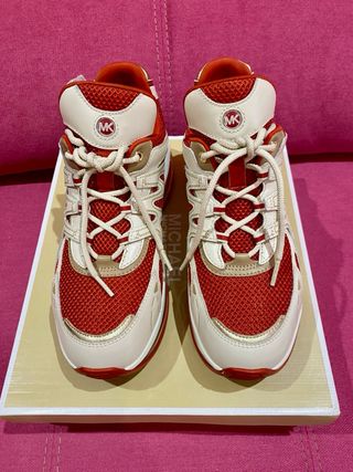 Zapatillas Michael Kors Doradas y Naranjas