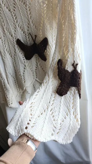 Jersey Lois Beige Mariposas