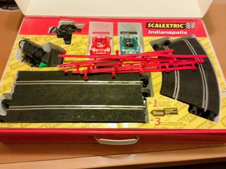 Scalextric: 2 Pistas, Complementos y 13 Coches