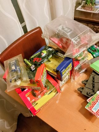 Scalextric: 2 Pistas, Complementos y 13 Coches