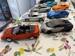 Coches a escala 1:18